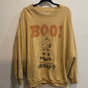 American Eagle Outfitters Tan Snoopy Graphic Sweatshirt